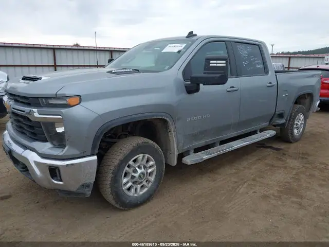 2GC1KNEY9S1221775 — 2025 Chevrolet Silverado 2500HD 4WD Standard Bed LT, фото 2 с аукциона IAAI 30.09.2026, Левый и правый бока