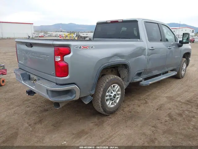 2GC1KNEY9S1221775 — 2025 Chevrolet Silverado 2500HD 4WD Standard Bed LT, фото 4 с аукциона IAAI 30.09.2026, Левый и правый бока