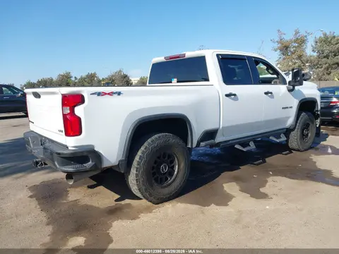 2023 Chevrolet Silverado 2500hd 4wd Standard Bed Ltz VIN 1GC1YPEY2PF130986 фото 4