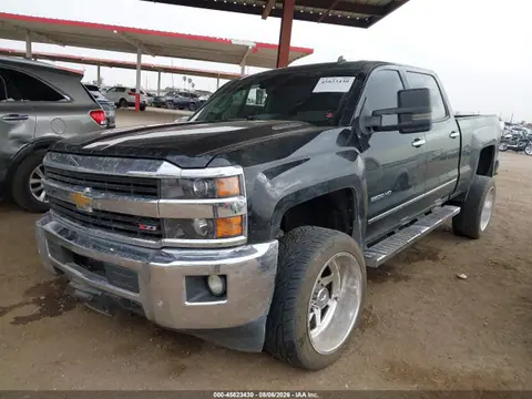 2015 Chevrolet Silverado 2500hd Ltz VIN 1GC1KWE87FF163086 фото 2