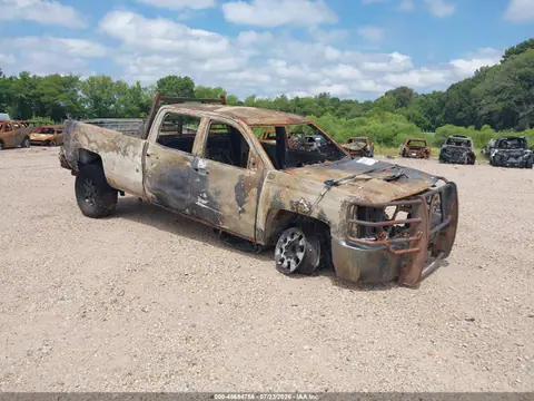 1GC1KUEY2HF136756 — 2017 Chevrolet Silverado 2500HD Work Truck, Кузов (Exterior Burn), фото до ремонта