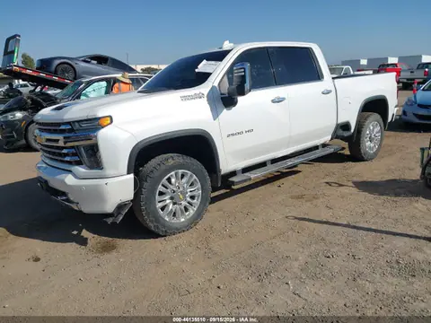 2022 Chevrolet SILVERADO 2500HD VIN 1GC4YRE73NF315755 фото 2
