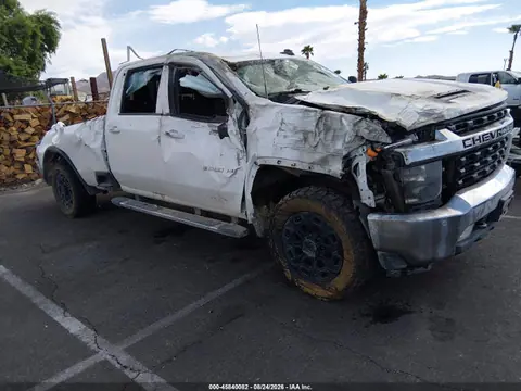 1GC4YTEY8LF204315 — 2020 Chevrolet Silverado 3500HD 4WD Long Bed LT, Задняя часть (Rear), фото до ремонта
