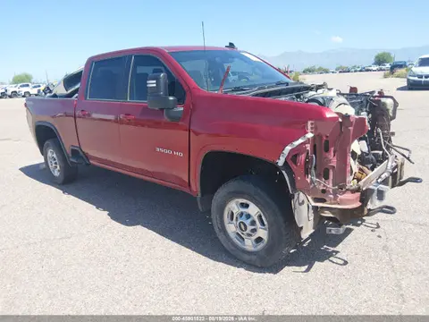 1GC4YTEY8MF297564 — 2021 Chevrolet Silverado 3500HD 4WD Standard Bed LT, Передняя часть (Front End), фото до ремонта