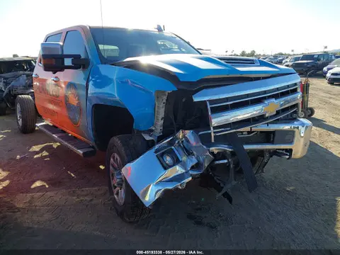 1GC4KYEY6KF170663 — 2019 Chevrolet Silverado 3500HD High Country, Передняя часть справа (Right Front), фото до ремонта