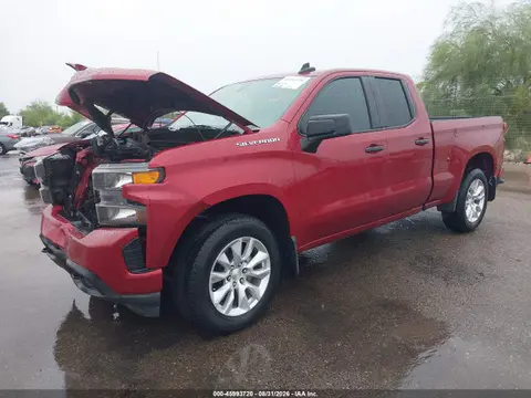2020 Chevrolet Silverado C1500 Custom VIN 1GCRWBEH3LZ291853 фото 2