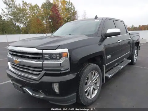 2018 Chevrolet Silverado K1500 High Country VIN 3GCUKTEC5JG294606 фото 2