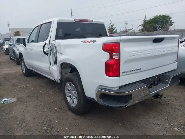 2GCUKDED3S1156751 — 2025 Chevrolet Silverado K1500 LT, фото 3 с аукциона IAAI 14.10.2026, Левый бок