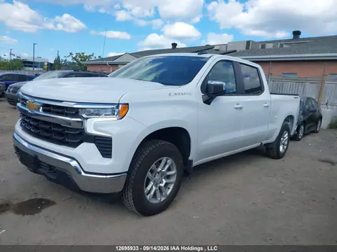 2026 Chevrolet Silverado K1500 Lt VIN 1GCUKDED4TZ379017 фото 2