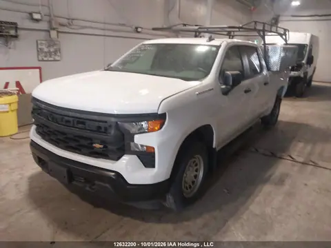 2024 Chevrolet Silverado K1500 VIN 1GCPDAEK0RZ156325 фото 2