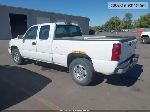 2003 Chevrolet Silverado 1500 VIN 2GCEK19T931104594 фото 4