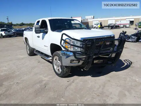 2013 Chevrolet Silverado 2500Hd Lt VIN 1GC2KXCB5DZ352582 фото 2