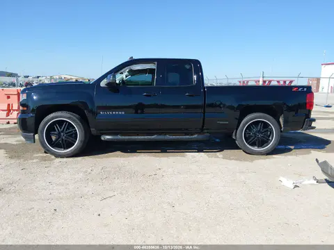 2018 Chevrolet Silverado 1500 2Lt VIN 1GCVKREC1JZ266843 фото 15
