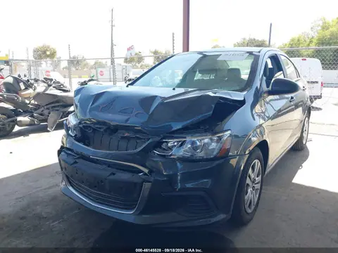 2020 Chevrolet Sonic Fwd Ls VIN 1G1JB5SB2L4140079 фото 2