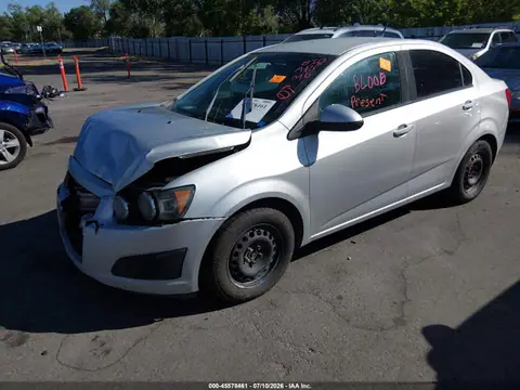 2014 Chevrolet SONIC LS VIN 1G1JB5SH1E4114242 фото 2