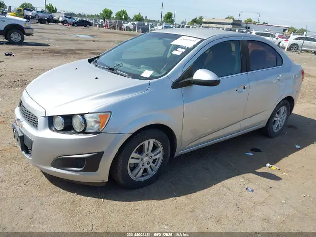 1G1JC5SG9E4104711 — 2014 Chevrolet Sonic LT Auto, фото 2 с аукциона IAAI 14.10.2026, Передняя часть