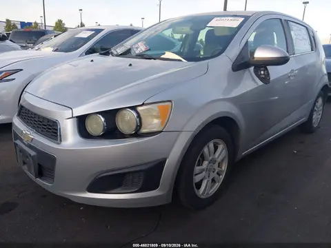 2015 Chevrolet Sonic Lt Auto VIN 1G1JC6SG6F4207401 фото 2