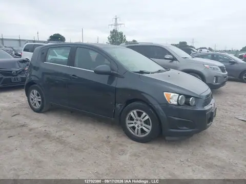 1G1JC6SH1F4126699 — 2015 Chevrolet Sonic LT, Правый бок (Right Side), фото до ремонта