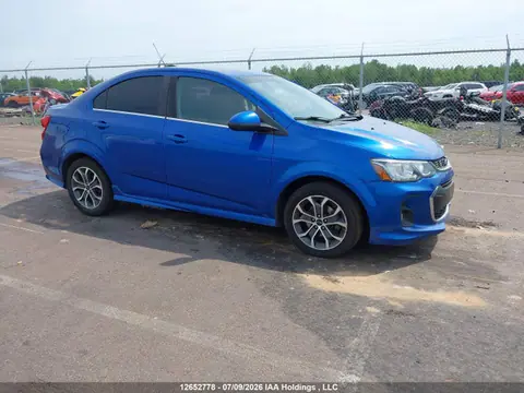 1G1JD5SH7J4105629 — 2018 Chevrolet Sonic LT, Передняя часть (Front), фото до ремонта