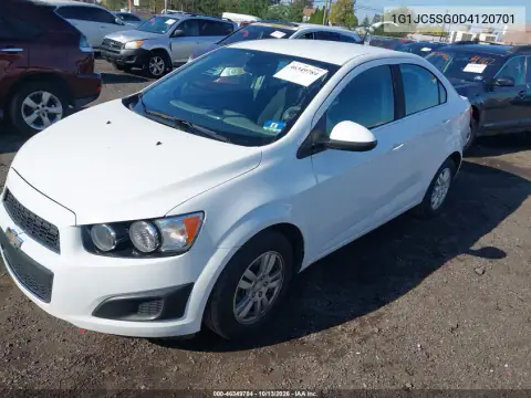 1G1JC5SG0D4120701 — 2013 Chevrolet Sonic, фото 3 с аукциона IAAI, Передняя часть