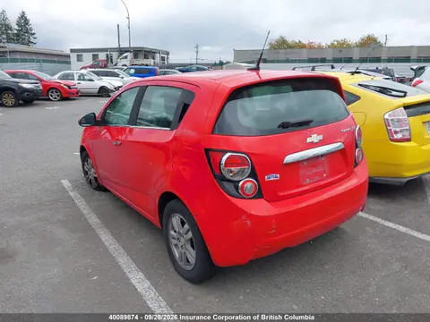 2014 Chevrolet Sonic VIN 1G1JC6EH1E4171202 фото 3
