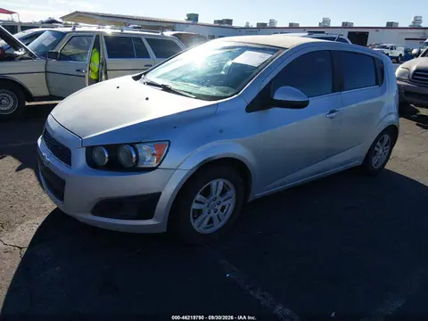2014 Chevrolet Sonic Lt Auto VIN 1G1JC6SH0E4189632 фото 2