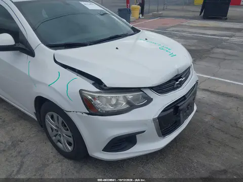 1G1JB5SG0H4166814 — 2017 Chevrolet Sonic, Передняя часть, фото до ремонта