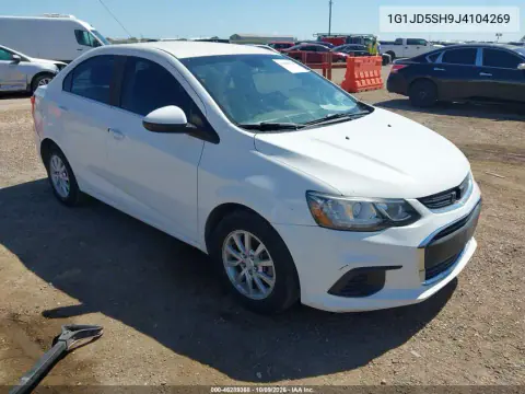 1G1JD5SH9J4104269 — 2018 Chevrolet Sonic, Естественный износ, фото до ремонта