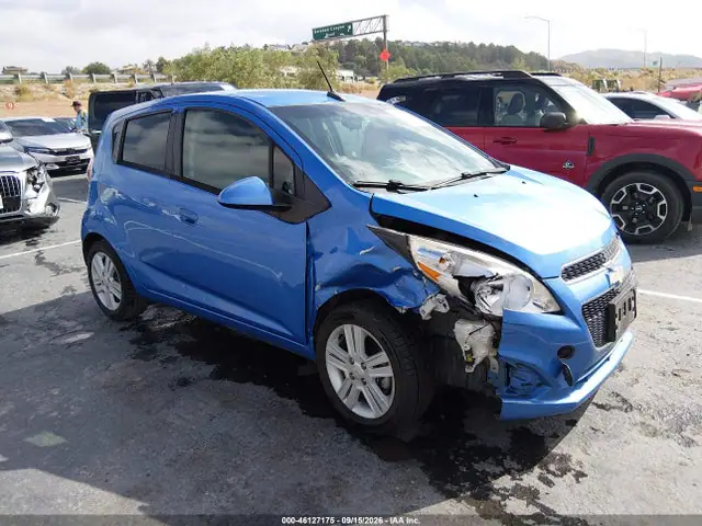 KL8CB6S94EC582172 — 2014 Chevrolet Spark LS Auto, Передняя часть слева (Left Front), фото до ремонта