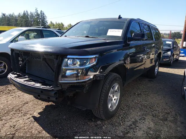 1GNSKJKC8FR639464 — 2015 Chevrolet Suburban 1500 LT, фото 2 с аукциона IAAI 14.10.2026, Передняя часть