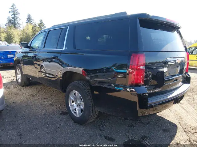1GNSKJKC8FR639464 — 2015 Chevrolet Suburban 1500 LT, фото 3 с аукциона IAAI 14.10.2026, Передняя часть