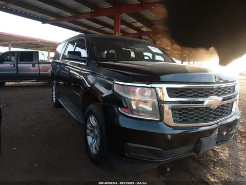 1GNSCJKC7FR596068 — 2015 Chevrolet Suburban 1500 LT, Задняя часть слева (Left Rear), фото до ремонта