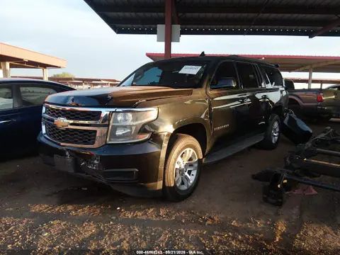 2015 Chevrolet Suburban 1500 Lt VIN 1GNSCJKC7FR596068 фото 2