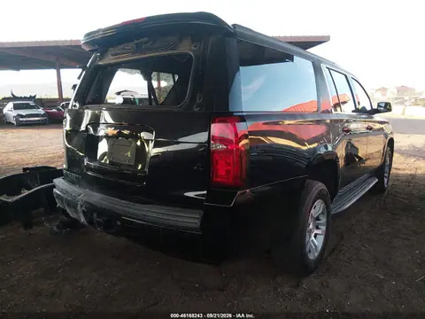 2015 Chevrolet Suburban 1500 Lt VIN 1GNSCJKC7FR596068 фото 4