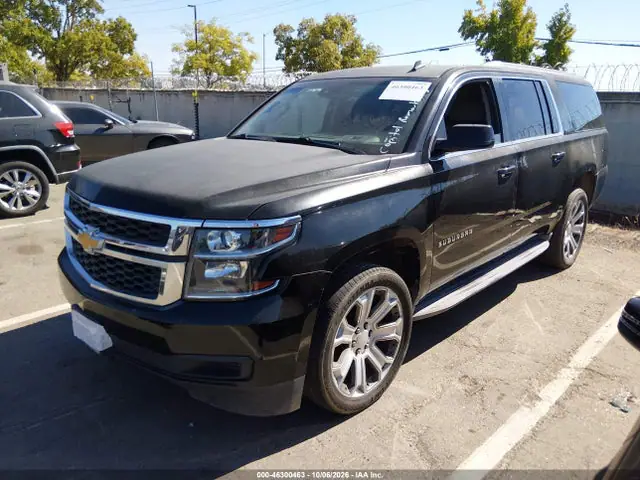 1GNSCJKC7FR215710 — 2015 Chevrolet Suburban 1500 LT, фото 2 с аукциона IAAI 14.10.2026, Естественный износ