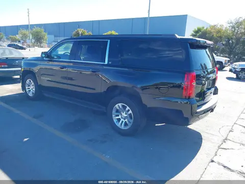 2020 Chevrolet Suburban 2wd Lt VIN 1GNSCHKC2LR150706 фото 3