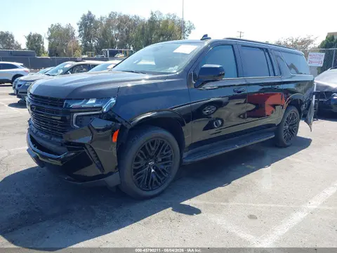 2021 Chevrolet Suburban 2wd Lt VIN 1GNSCCKD7MR193161 фото 2