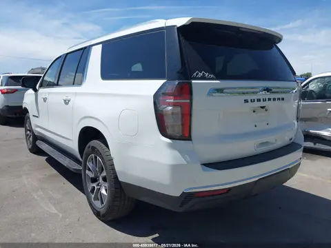 2022 Chevrolet Suburban 4wd Lt VIN 1GNSKCKD3NR119725 фото 3