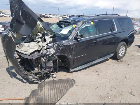 2016 Chevrolet Suburban Ls VIN 1GNSCGKC7GR429357 фото 2
