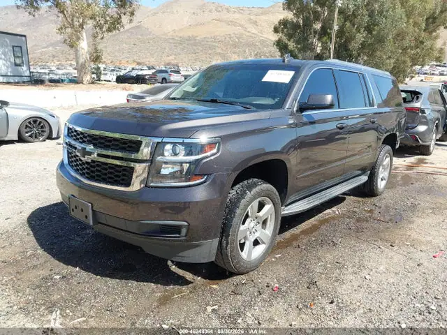 2017 Chevrolet Suburban Ls VIN 1GNSCGKC3HR338507 фото 2