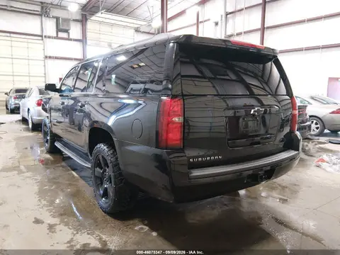 2018 Chevrolet Suburban Lt VIN 1GNSKHKC1JR265765 фото 3