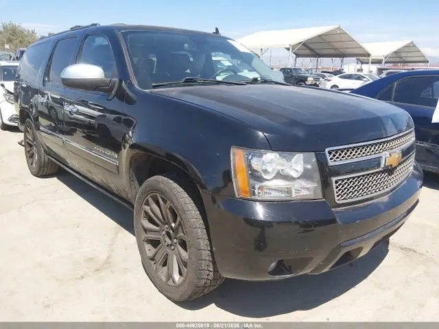 1GNSCKE05ER109021 Chevrolet Suburban LTZ 2014 — повреждение Задняя часть, фото до ремонта