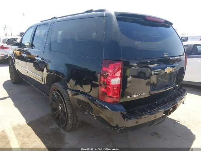 1GNSCKE05ER109021 — 2014 Chevrolet Suburban LTZ, фото 3 с аукциона IAAI 14.10.2026, Задняя часть