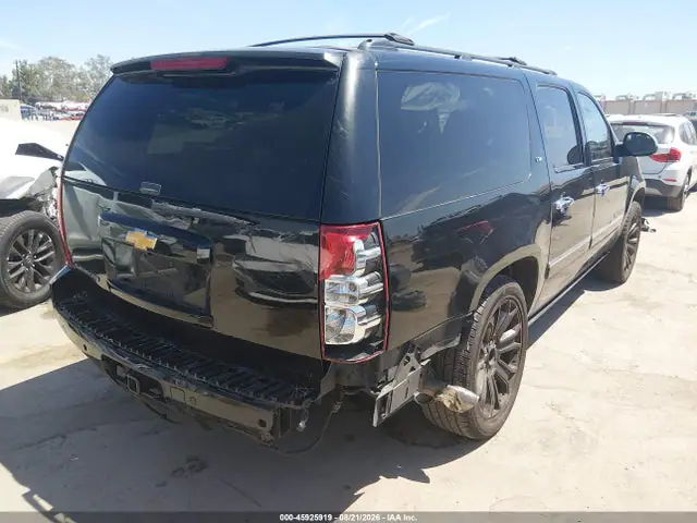 1GNSCKE05ER109021 — 2014 Chevrolet Suburban LTZ, фото 4 с аукциона IAAI 14.10.2026, Задняя часть