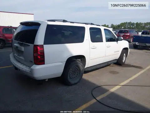 1GNFC26079R225066 — 2009 Chevrolet Suburban, фото 5 с аукциона IAAI, Не указано