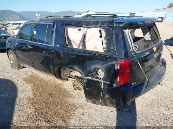 1GNSKHKC0GR100590 — 2016 Chevrolet Suburban, фото 3 с аукциона IAAI, Биологическая или химическая опасность