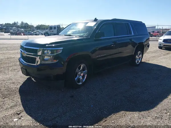 1GNSKHKC9GR117453 — 2016 Chevrolet Suburban, фото 2 с аукциона IAAI 08.10.2026, Задняя часть слева