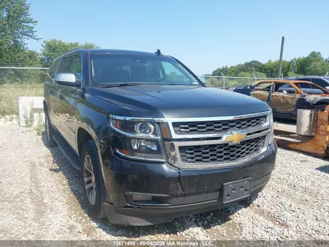 2017 Chevrolet Suburban VIN 1GNSKHKC2HR266840 фото 1