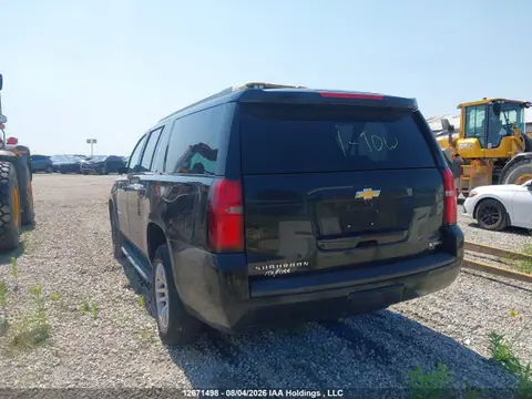 2017 Chevrolet Suburban VIN 1GNSKHKC2HR266840 фото 3