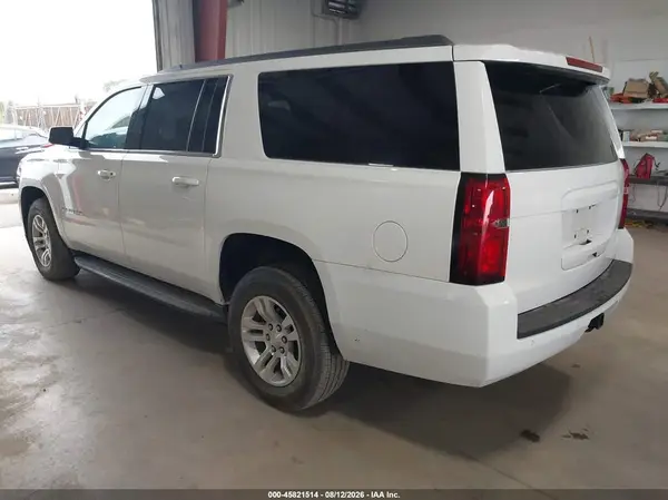 1GNSKGEC1HR275311 — 2017 Chevrolet Suburban, фото 3 с аукциона IAAI 07.10.2026, LEFT & RIGHT SIDE